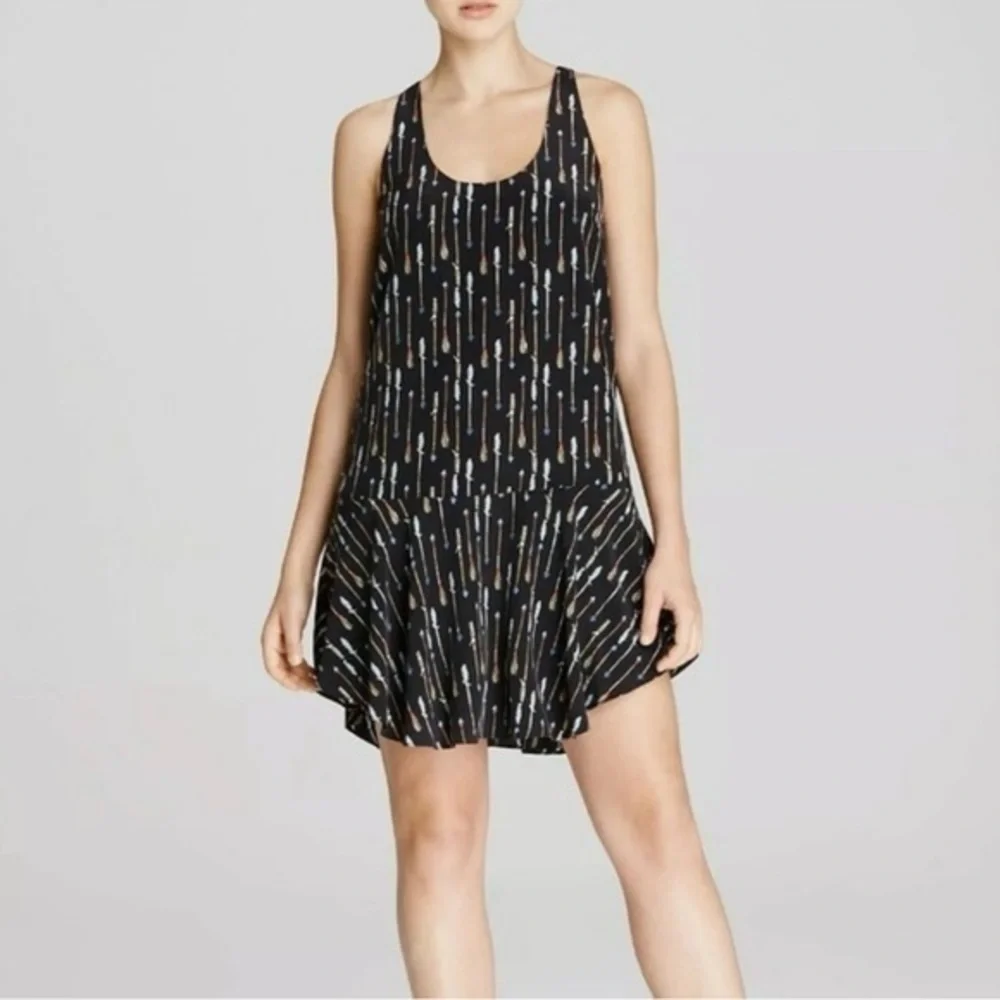 Joie Arianna Arrow Print Silk Shift Dress | Size M - Picture 2 of 8